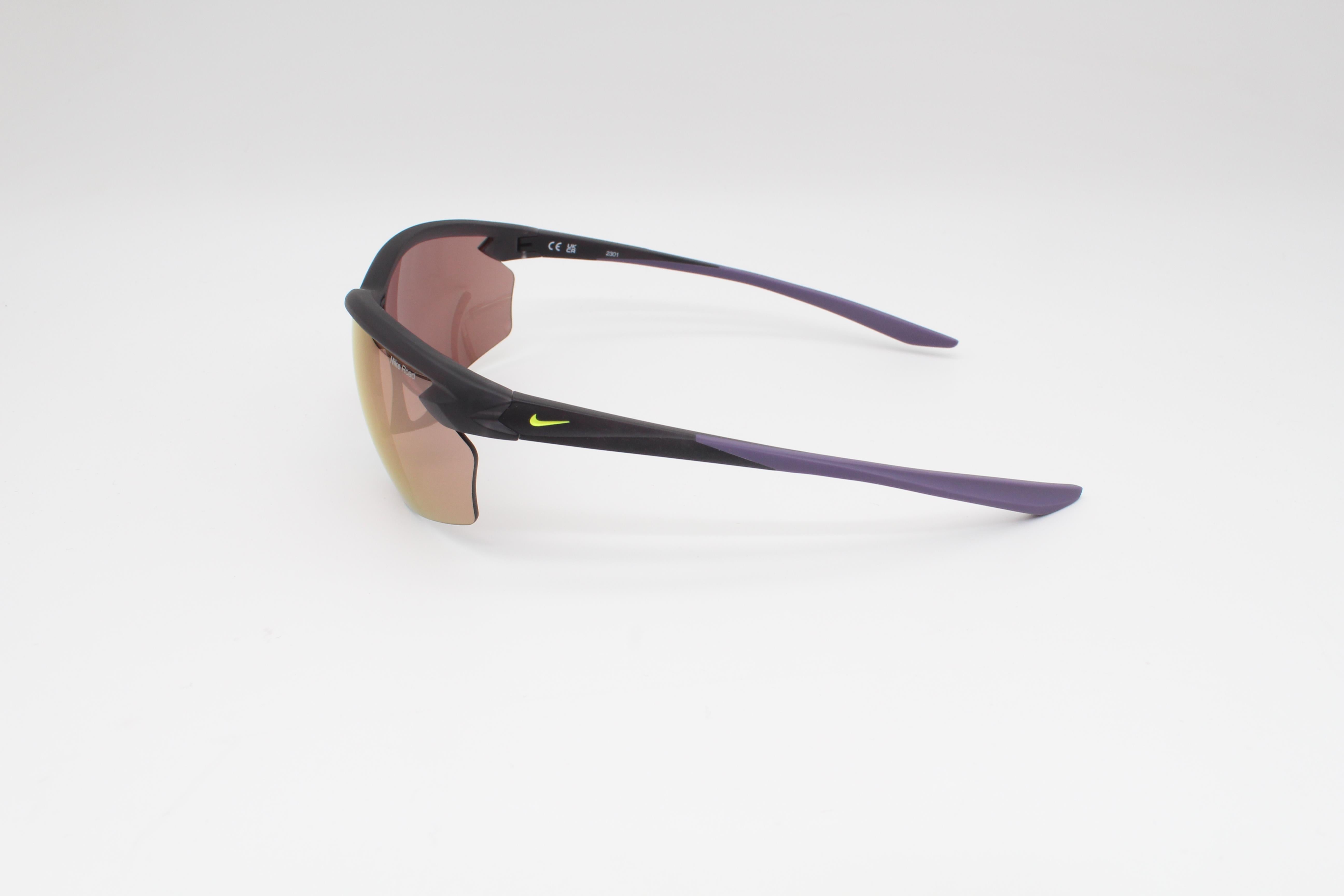 Nike NIKE DV2144 540 Erkek Güneş Gözlüğü