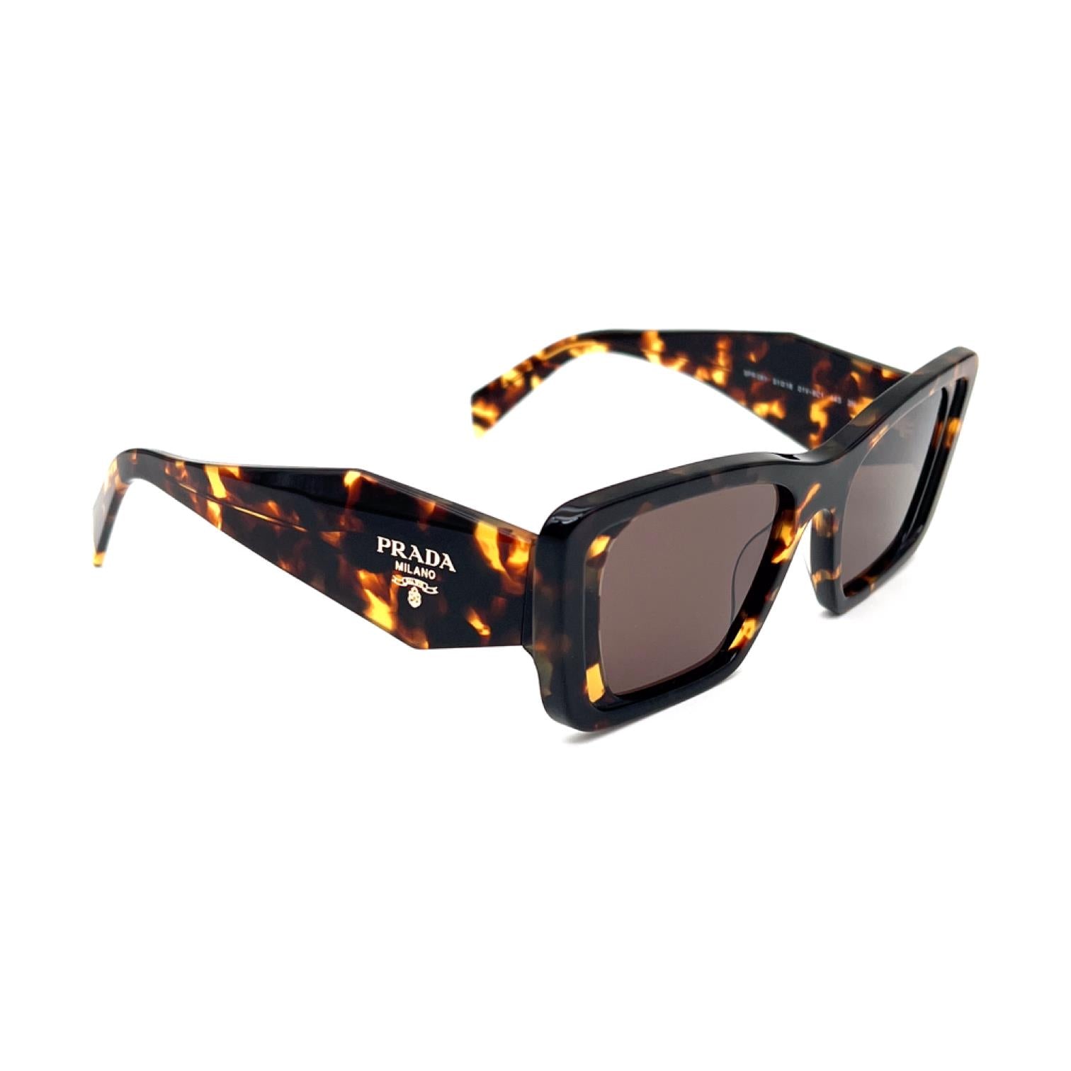 Prada PR 08YS 01V8C1 Kadın Güneş Gözlüğü