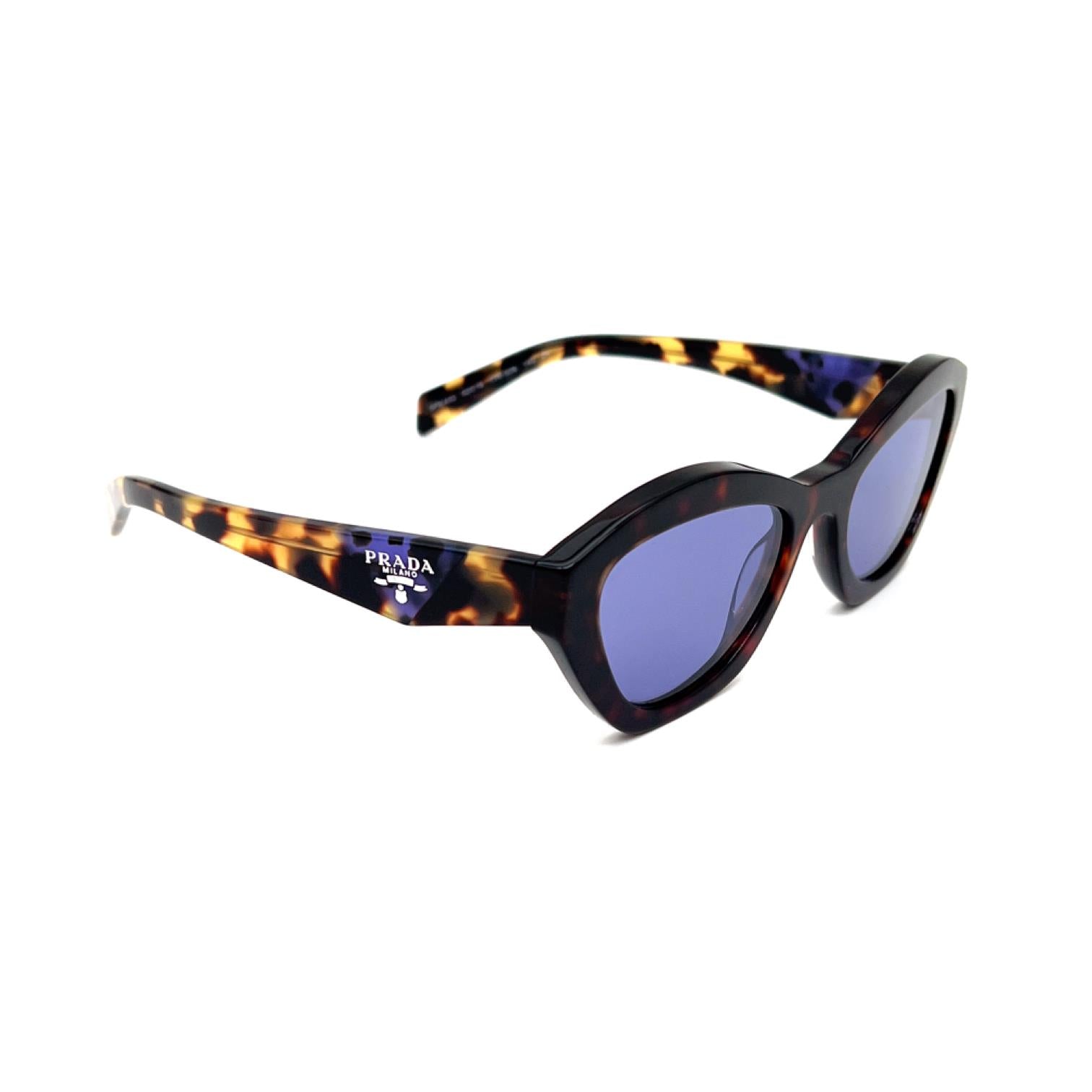 Prada PR A02S 17N50B Kadın Güneş Gözlüğü