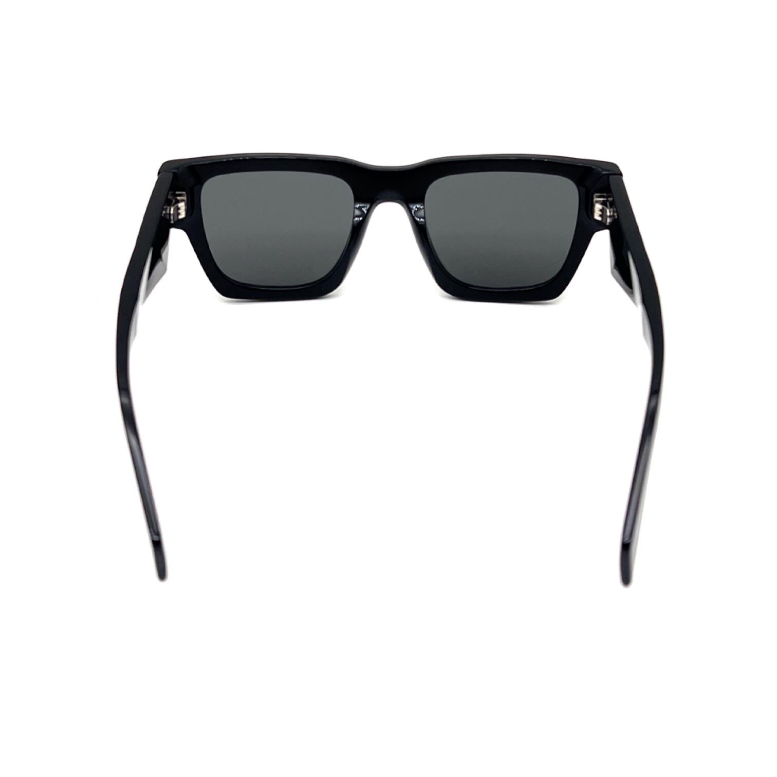 Prada PR A06S 16K08Z Kadın Güneş Gözlüğü