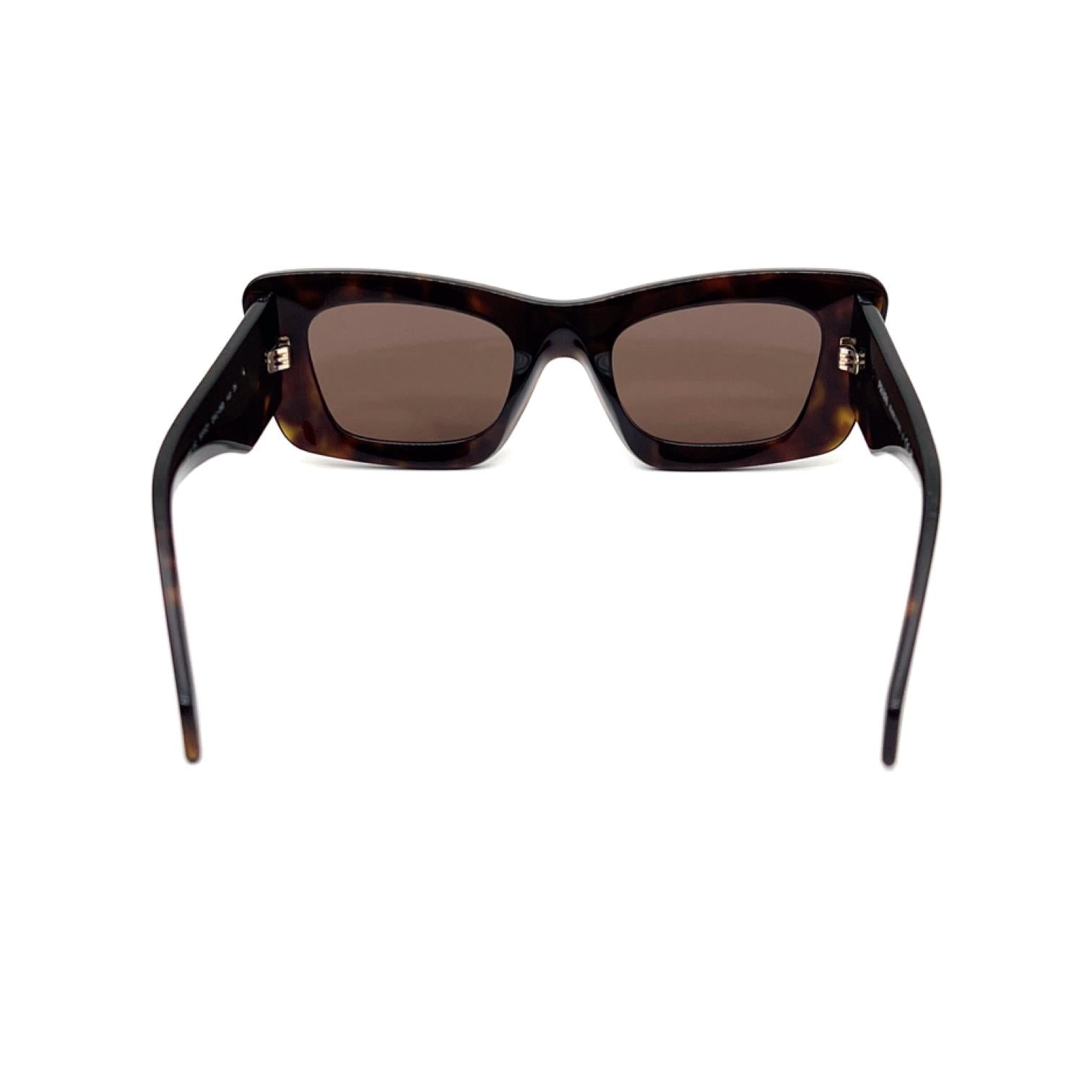 Prada PR13ZS 2AU06B Kadın Güneş Gözlüğü