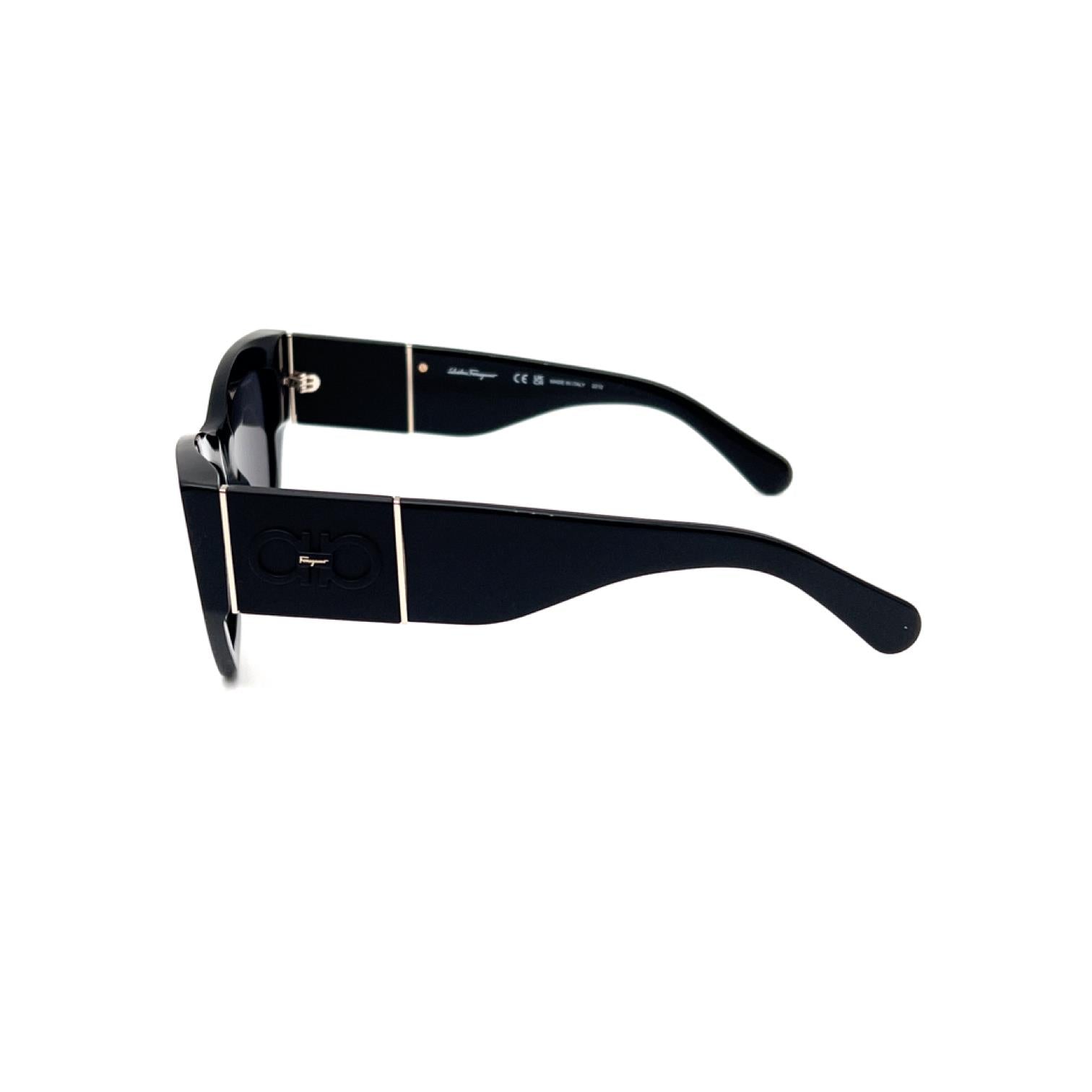 Salvatore Ferragamo SF1059S 001 Kadın Güneş Gözlüğü