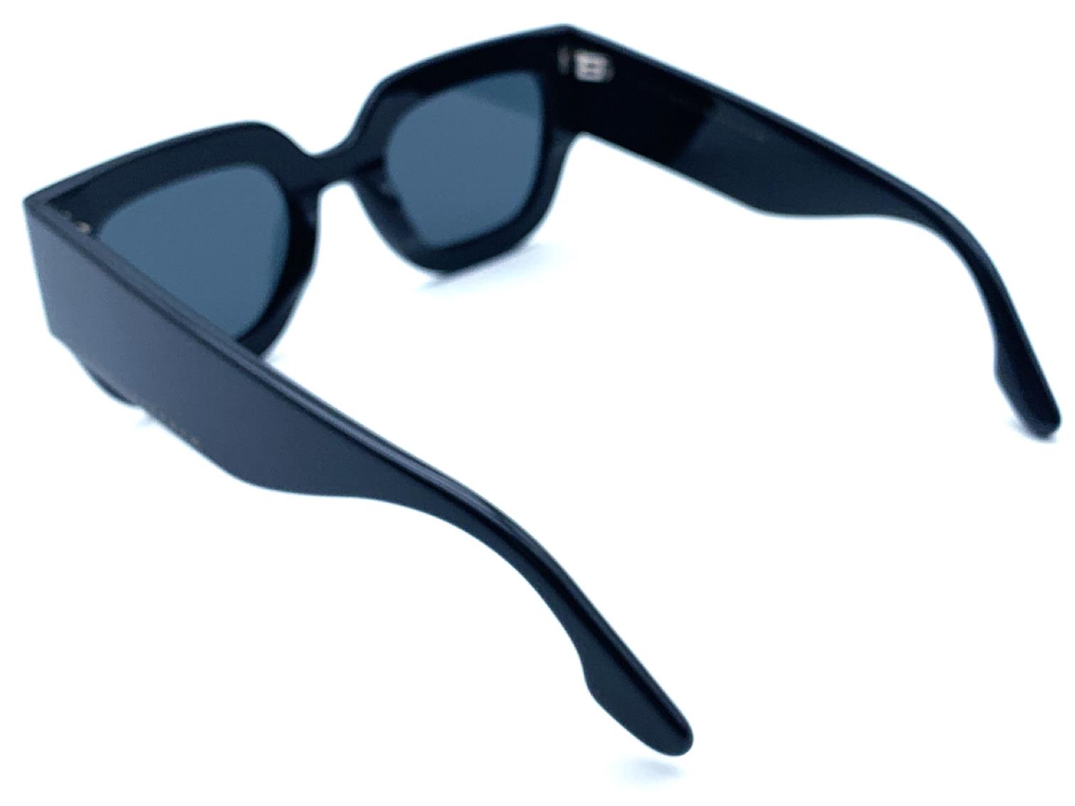 Victoria Beckham VB606S 001 Kadın Güneş Gözlüğü