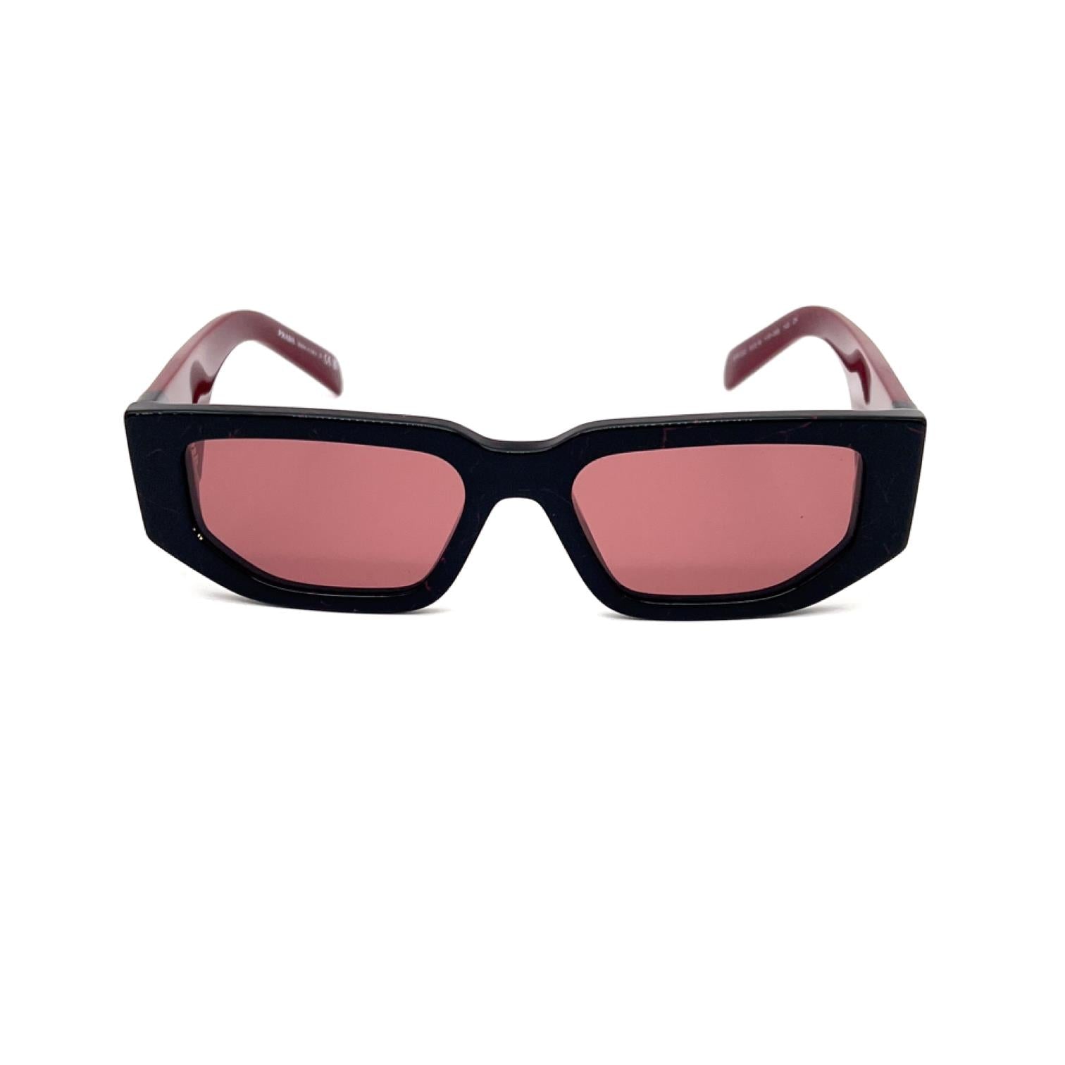 Prada PR09ZSF 11F08S Güneş Gözlüğü