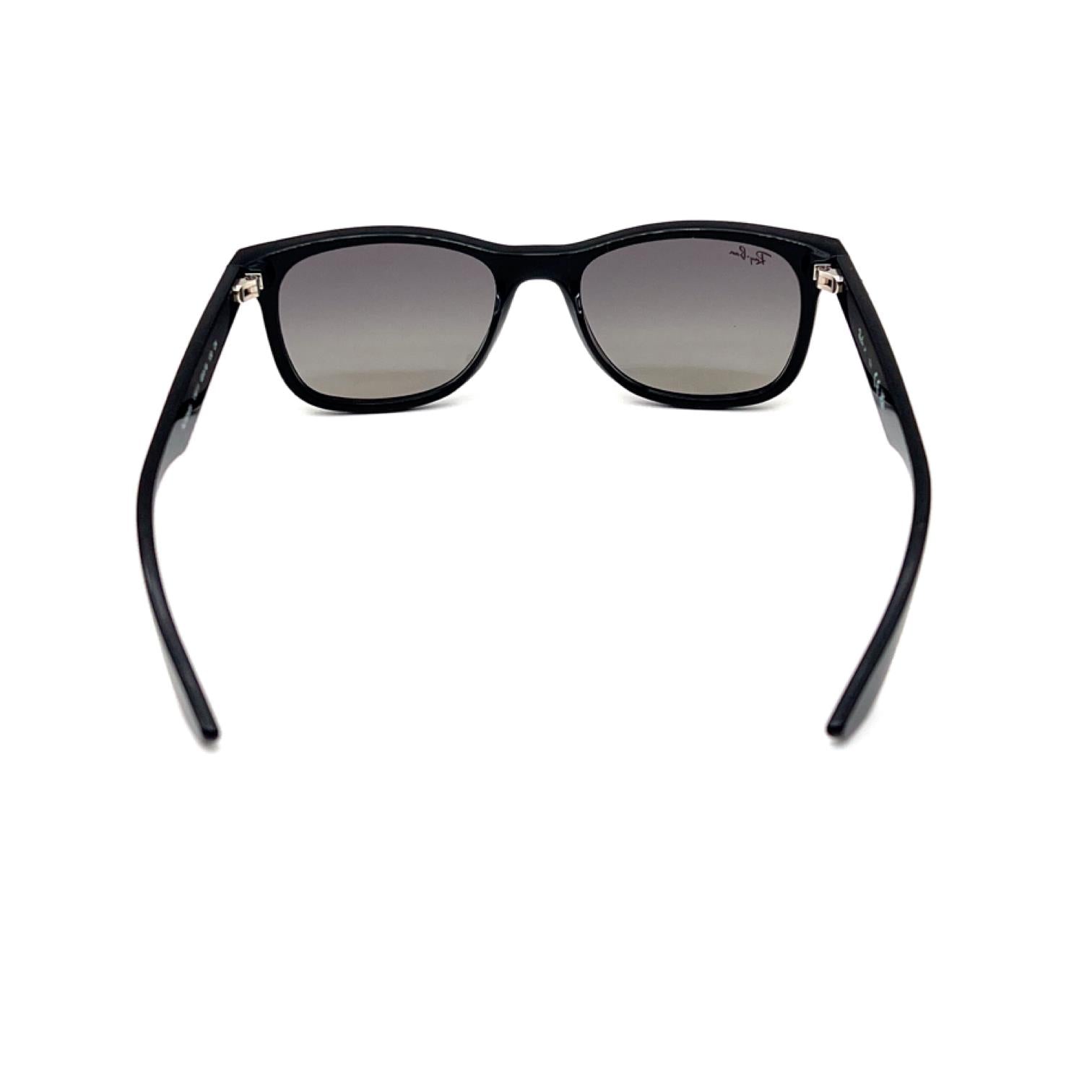 Ray-Ban RJ9052S 100 11 Çocuk Güneş Gözlüğü