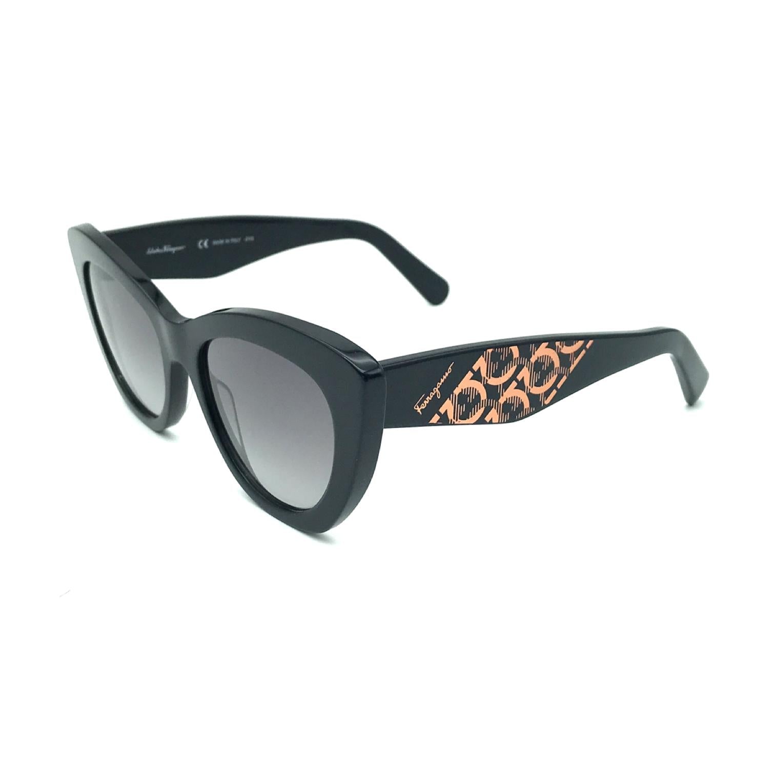 Salvatore Ferragamo SF1022 C001 Kadın Güneş Gözlüğü