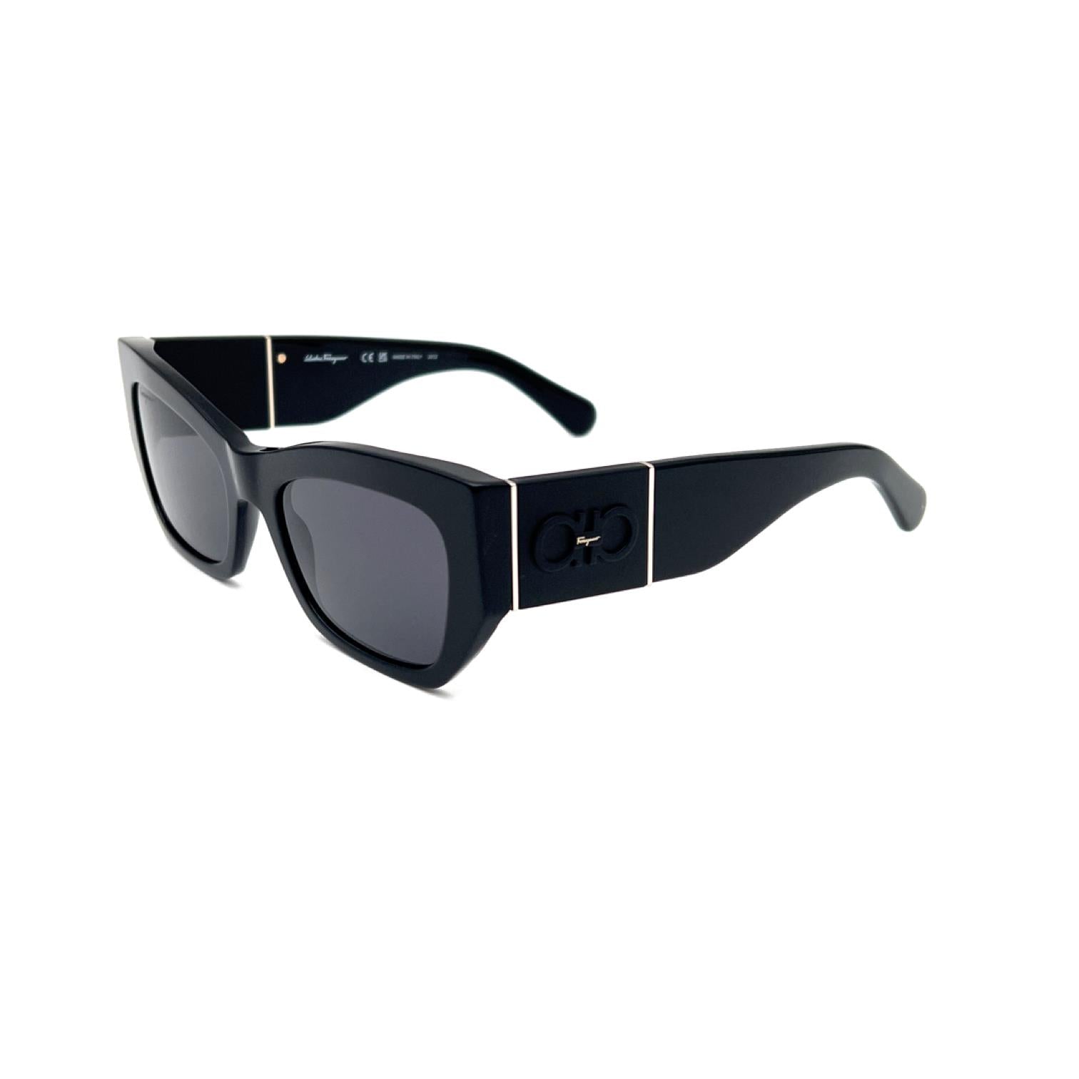 Salvatore Ferragamo SF1059S 001 Kadın Güneş Gözlüğü