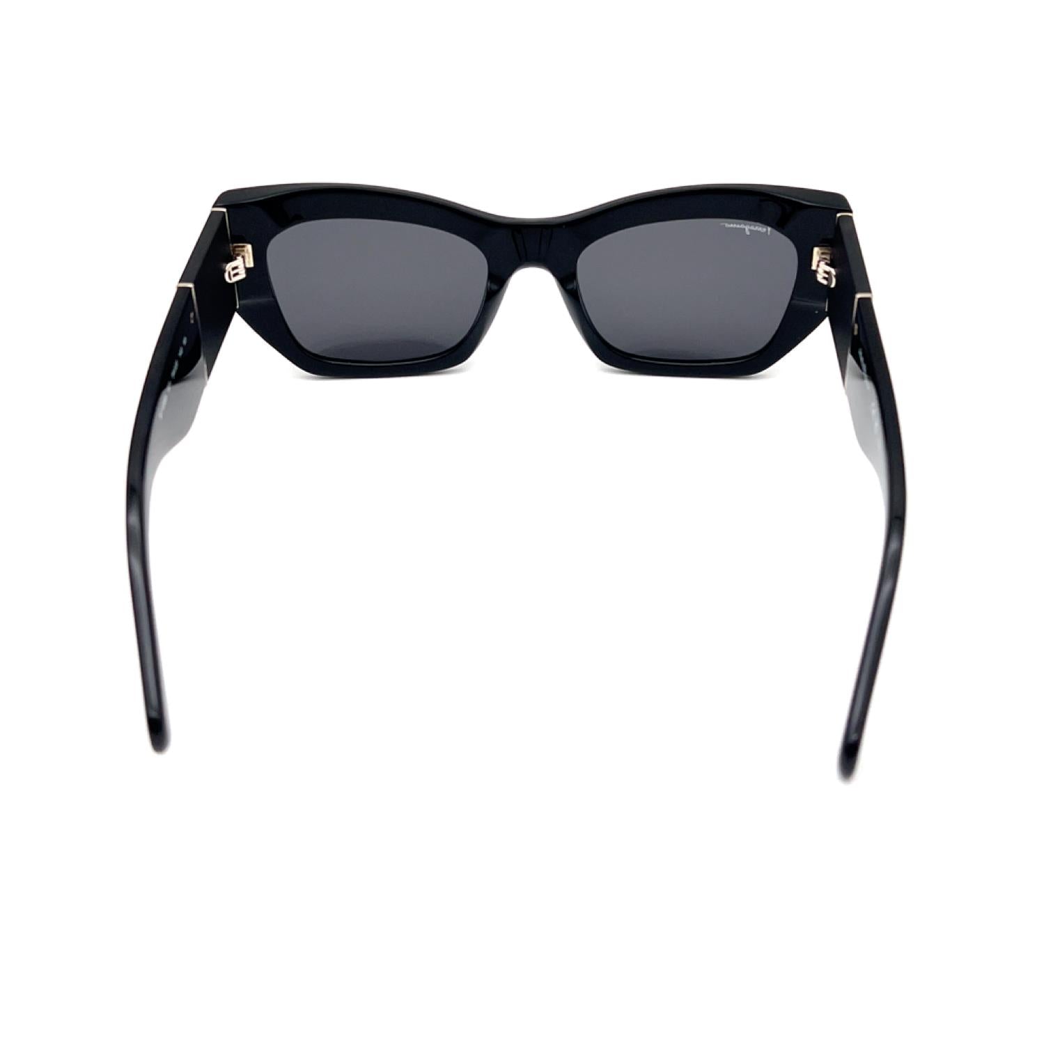 Salvatore Ferragamo SF1059S 001 Kadın Güneş Gözlüğü