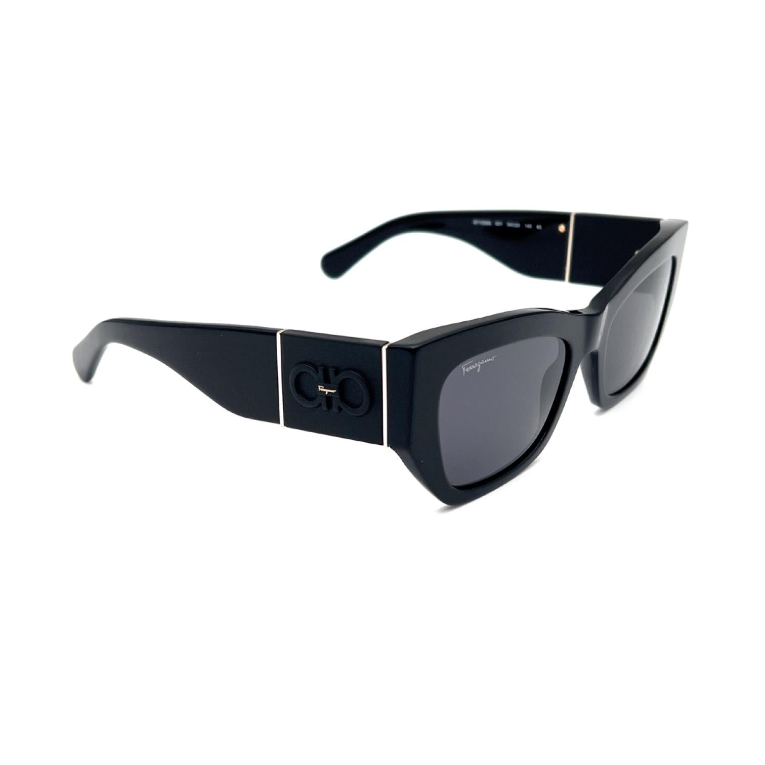 Salvatore Ferragamo SF1059S 001 Kadın Güneş Gözlüğü