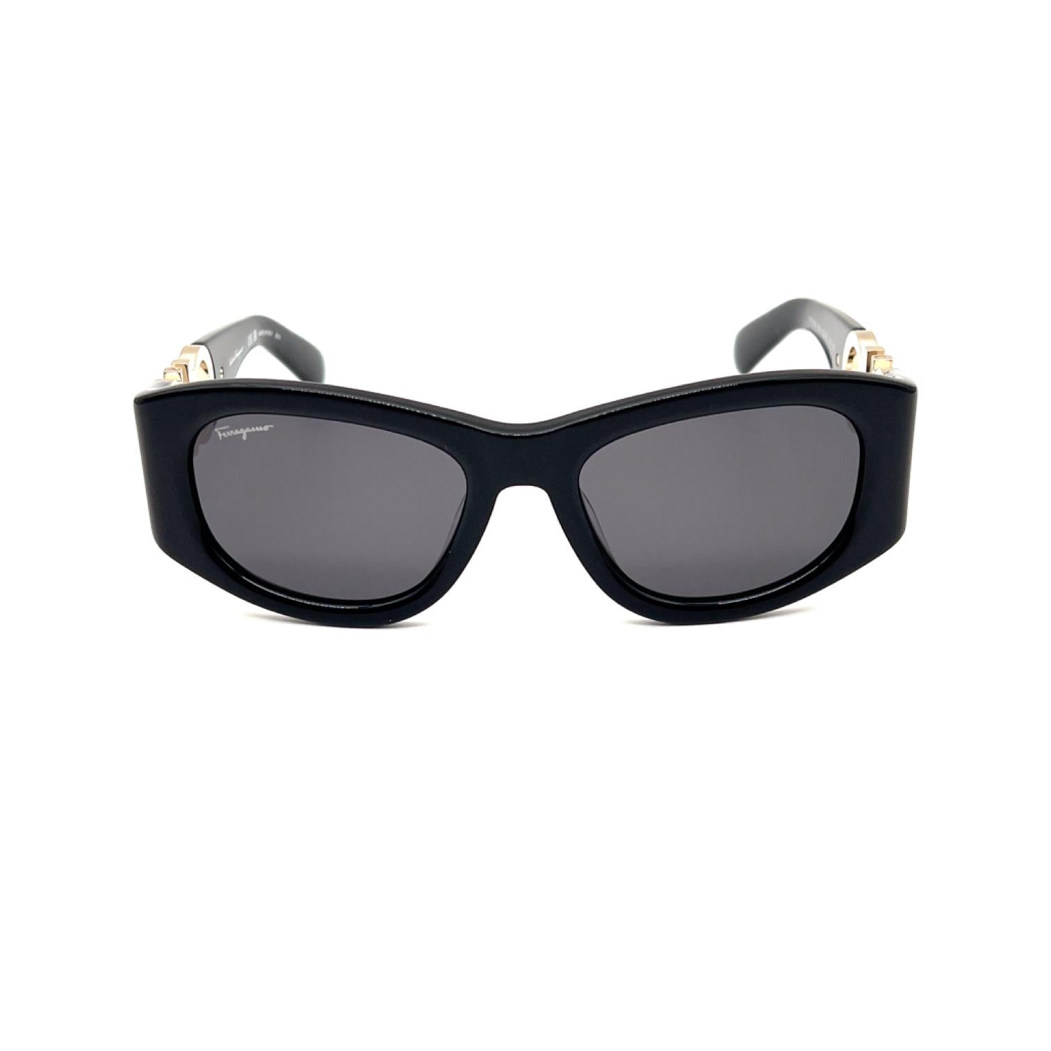 Salvatore Ferragamo SF1082S 001 Kadın Güneş Gözlüğü