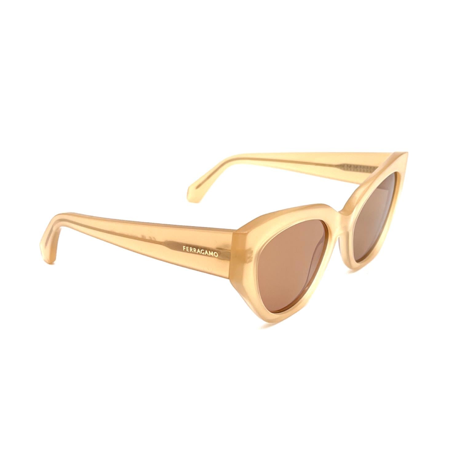 Salvatore Ferragamo SF1101S 708 Kadın Güneş Gözlüğü